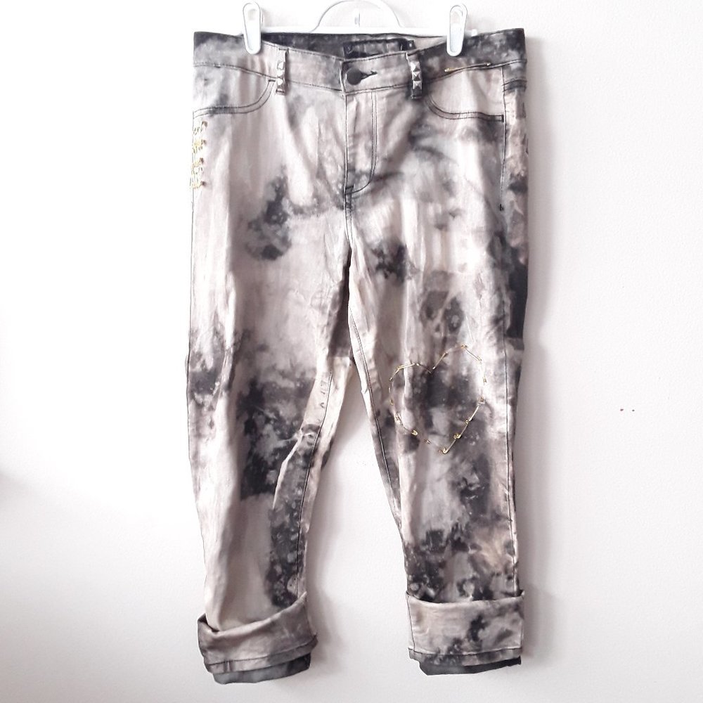 Rose Q bleach tie dye streetwear punk skinny jeans